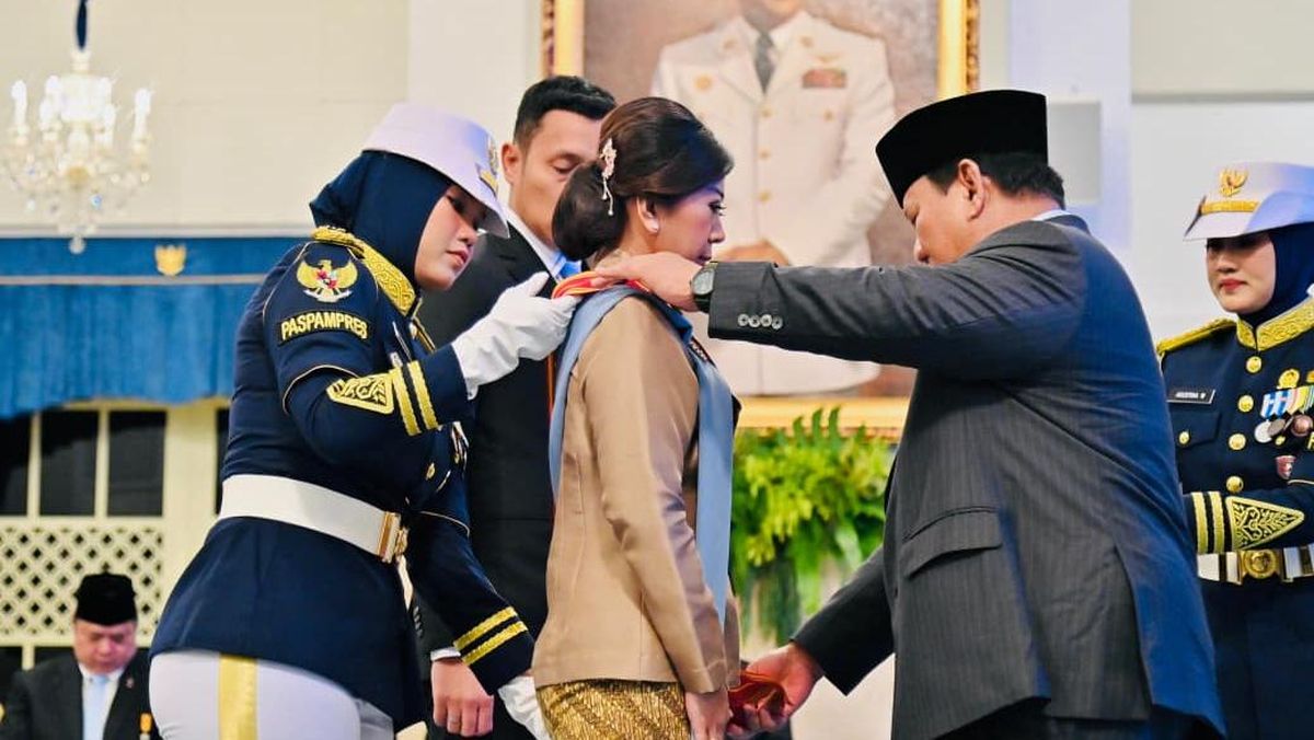 Meutya Hafid Dapat Gelar Kehormatan dari Prabowo