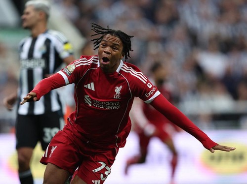 Dramatis, Wonderkid Rio Ngumoha Bawa Liverpool Menang atas Newcastle