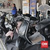 FOTO: Wajah Lesu Penjualan Motor Listrik RI