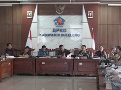 DPRD Buleleng Siapkan Perda Penyelenggaraan Widyalaya dan Pasraman