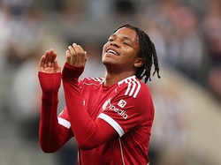Debut Indah Rio Ngumoha