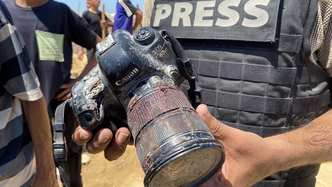 Cerita Jurnalis Keluar dari Reuters, Tuding Bantu Propaganda Israel Valerie Zink membagikan kisahnya keluar dari kantor berita Reuters karena dianggap membantu propaganda Israel