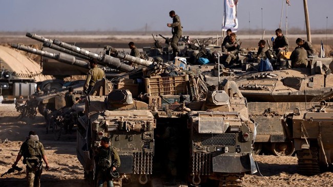 Pasukan Israel Invasi Gaza, 78 Warga Palestina Tewas Sebanyak 78 orang tewas usai pasukan Israel meluncurkan serangan darat ke Kota Gaza, Palestina pada hari ini, Selasa (16/9).