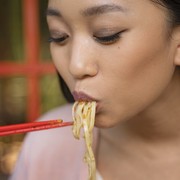 Benarkah Mi Instan Pemicu Usus Buntu? Ini Fakta Sebenarnya untuk Diketahui!