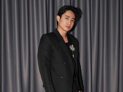 Tanggung Biaya Nikahi Amanda Manopo, Penghasilan Bulanan Kenny Austin Capai Miliaran