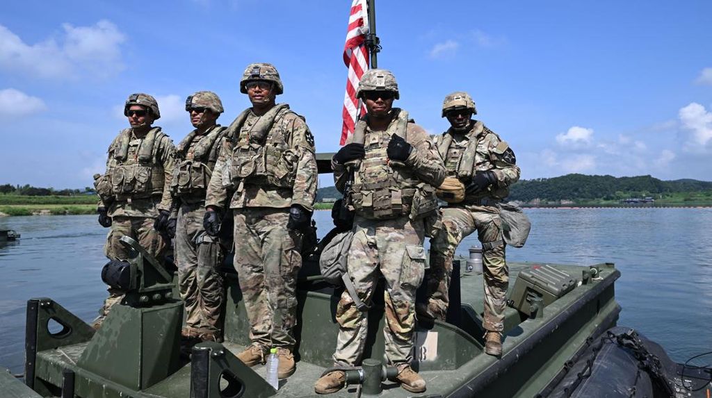 AS Bersiap Kirim Pasukan Terjun Payung ke Timur Tengah