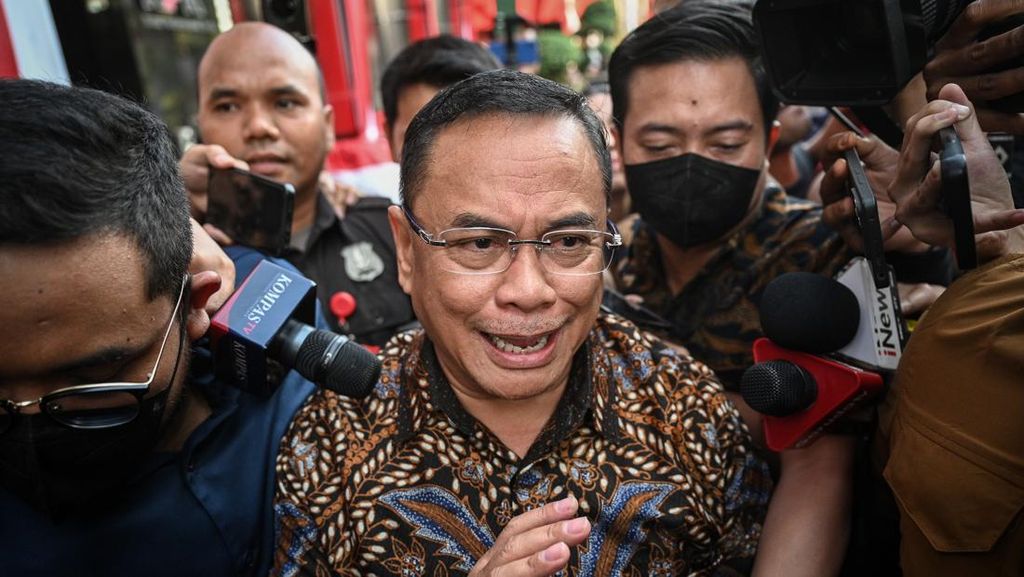 Bupati Pati Sudewo Tiba di KPK Usai Kena OTT