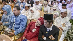FOTO: Melihat 285 Pasangan Ikuti Nikah Massal di Surabaya