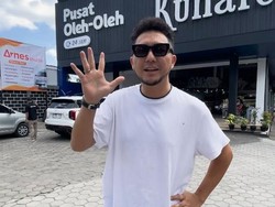 Cara Omesh Agar Bisnis Kue Gak Runtuh