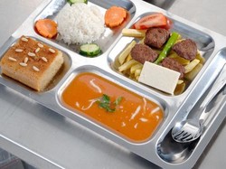 Cara Bersihkan Ompreng Stainless Steel yang Benar, Ikuti Langkahnya!