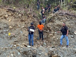 Rekonstruksi KKB Bunuh 2 Brimob di Nabire, Pelaku Peragakan 21 Adegan