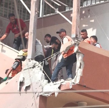 Makin Brutal! Momen Israel Serang RS di Gaza Terekam di Siaran Langsung, Tewaskan Jurnalis-Tim Penyelamat