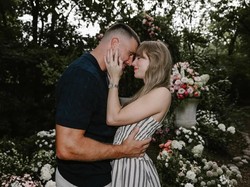 Taylor Swift dan Travis Kelce Tunangan, Cincin Berlian Didesain Sendiri
