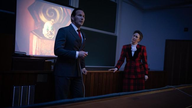 Review The Conjuring Last Rites: film ini bisa dibilang memang sengaja dihadirkan untuk para penggemar setia waralaba tersebut.