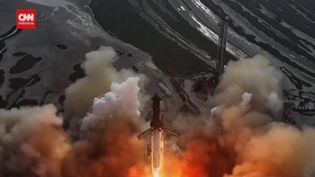 VIDEO: Roket SpaceX Berhasil Meluncur Setelah Berkali-kali Gagal