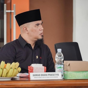 Detik-detik Ahmad Dhani Nyaris Diusir Saat Debat Soal Royalti dengan Ariel NOAH di DPR