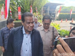 Bos Maktour Fuad Hasan Penuhi Panggilan KPK soal Dugaan Korupsi Kuota Haji