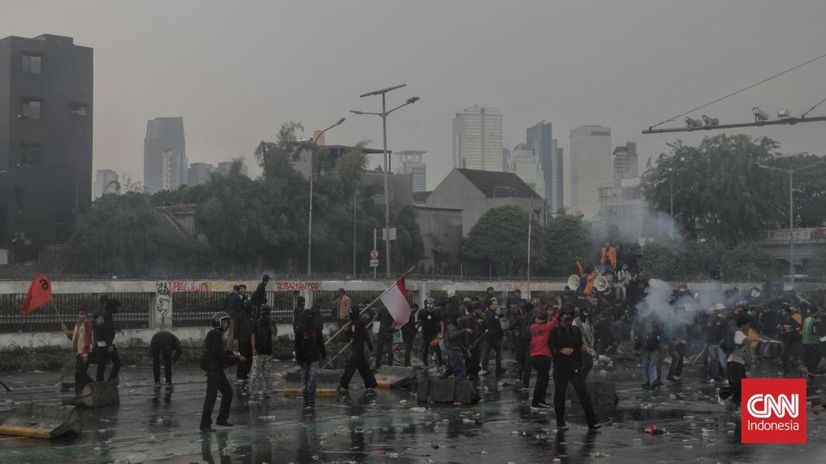 Kematian Affan Ojol, Demo Panas DPR dan Pentingnya Empati Wakil Rakyat