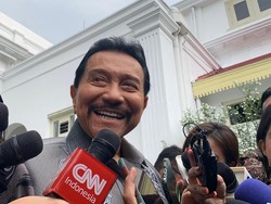 Hendropriyono Ungkap Pihak Asing Dalang Demo Ricuh di DPR