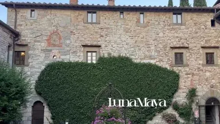 Hotel Luna Maya dan Maxime Bouttier Menginap saat Honeymoon di Italia Hotel Luna Maya dan Maxime Bouttier Menginap di Italia