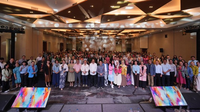 Vice President Mega Insurance Hardianto Wirawan menjadi salah satu pembicara di acara HR Convention 2025 di Bali.