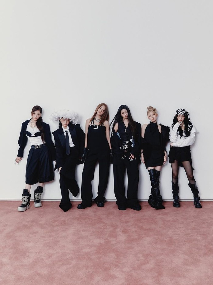 IVE untuk comeback IVE SECRET