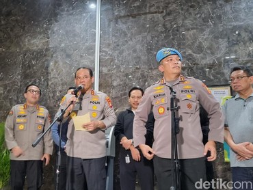 img-title Total 7 Anggota Brimob Ditahan Gegara Mobil Rantis Lindas Tewas Ojol, Identitas Sopir...