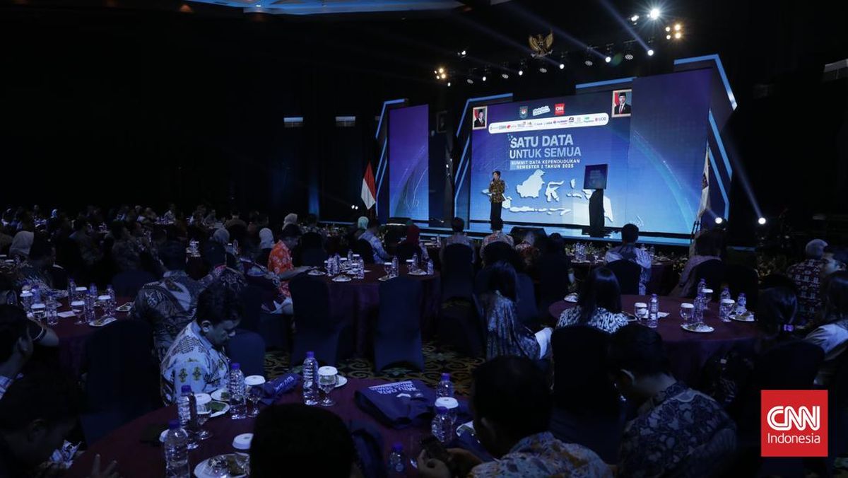 FOTO: Summit Data Kependudukan Semester I 2025