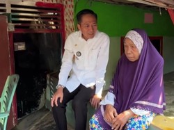 Walkot Palembang Bantu Nenek Rupit, Lansia yang Sering Disiksa Anak Kandung