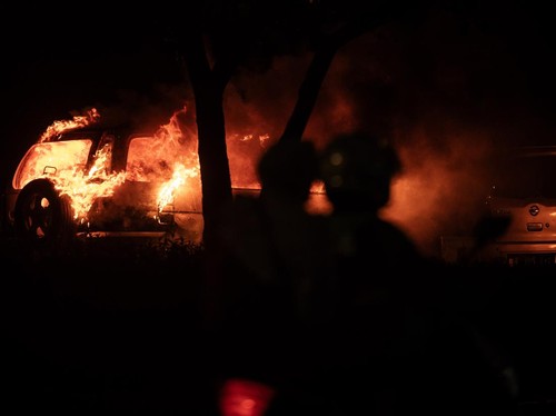FOTO: Aksi Massa Geruduk Mako Brimob Kwitang