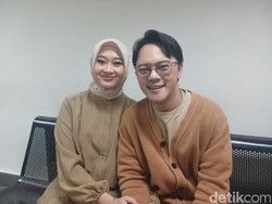 Kerja Sama Danang DA dan Hemas Nura Urus Anak Pertama Berdua