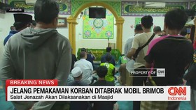VIDEO: Jelang Pemakaman Korban Ditabrak Mobil Brimob