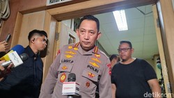 Aksi Demonstrasi Rusak Fasilitas Umum, Prabowo Panggil Panglima TNI dan Kapolri