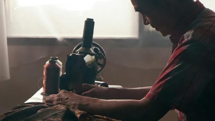 Mario Minardi, 43 Tahun Menjaga Warisan Sepatu Kulit Premium