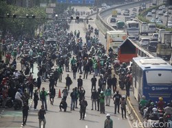 Ekonom soal Demo Disebut Ditunggangi Asing: Ini Akibat Rakyat Marah!