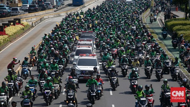 Motor Affan Kurniawan Sempat Hilang, Kini Sudah Ditemukan Menurut keterangan kerabat Affan, Iyan Ressy, skutik berkelir hitam dengan pelat B 5029 BNK itu sempat tak ditemukan usai peristiwa nahas terjadi.