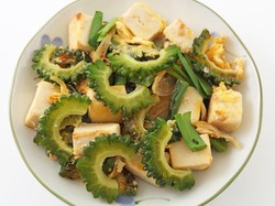 Resep Oseng Pare dan Tahu yang Gurih Bernutrisi