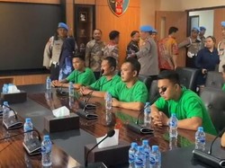 Divisi Propam Siarkan Live Pemeriksaan 7 Anggota Brimob Pelindas Affan