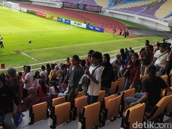 Bau Gas Air Mata Sempat Ganggu Penonton Piala AFF Putri U-16 di Manahan