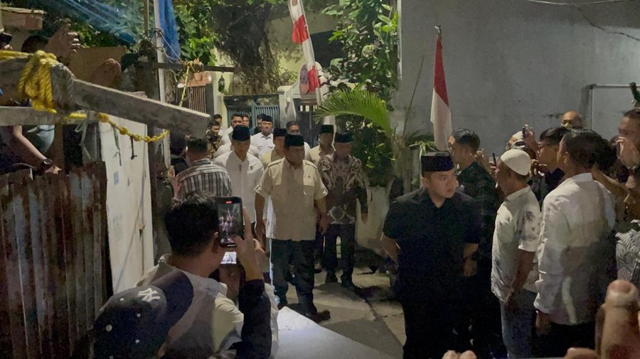 Prabowo datangi rumah duka Affan Kurniawan &lpar;Rolando&sol;detikcom&rpar;