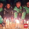 Massa Ojol Kupang Aksi Damai Nyalakan Lilin, Makassar Blokade Jalan