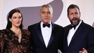 Film George Clooney-Adam Sandler Dapat Standing Ovation 8,5 Menit