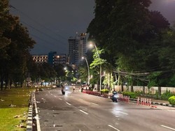 Massa Demo Mulai Bubarkan Diri dari Markas Brimob Kwitang