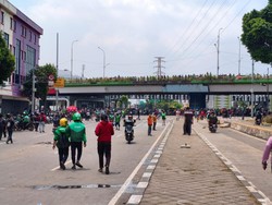 Situasi Terkini Simpang Senen Usai Massa Aksi di Markas Brimob Bubarkan Diri