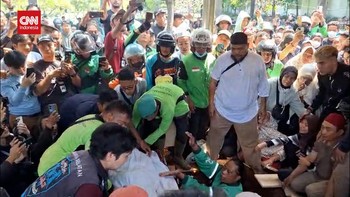 VIDEO: Suasana Haru Pemakaman Affan Kurniawan di TPU Karet Bivak