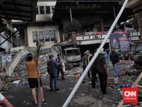  Penampakan Kantor Polres Jakarta Timur yang Hancur