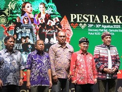Awali Perhelatan CHANDI 2025, Kemenbud Gelar Pesta Rakyat di Kuta