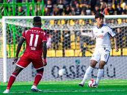 Diwarnai 2 Kartu Merah, Persijap Vs Arema Tuntas 0-0