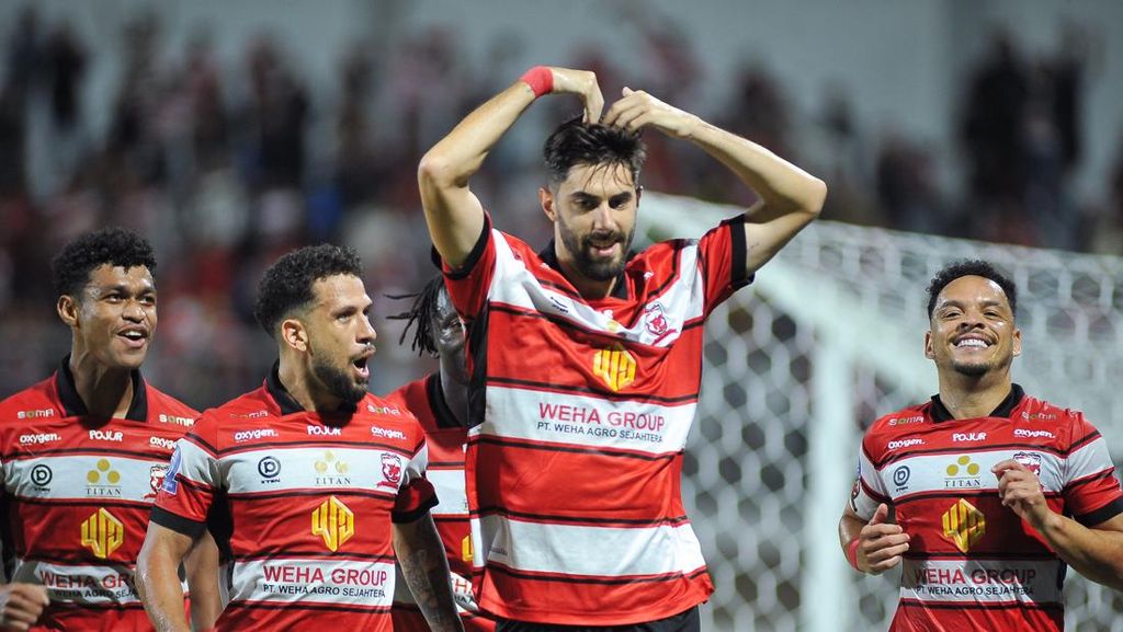 Hasil Super League: 6 Gol Tercipta, Madura United Bantai Semen Padang