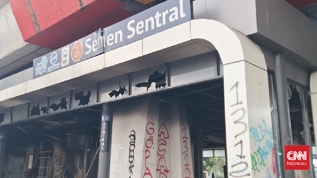 Direktur Utama PT Transjakarta, Welfizon Yuza, menyatakan bahwa perbaikan halte akan dilakukan secara bertahap berdasarkan tingkat kerusakan.